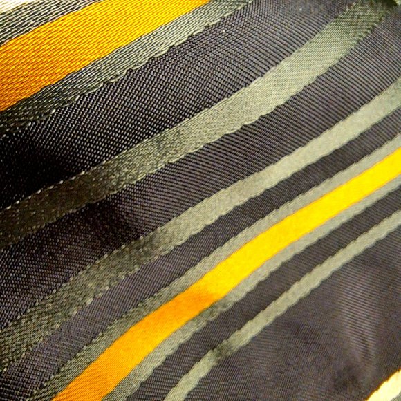 AGLINI ITALY NWT pants Size 40 or 27 -28 STUNNING QUALITY fabric $160US OFFICE - Picture 4 of 9